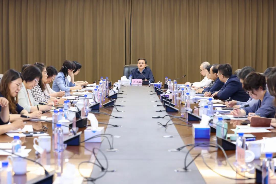 银河首页官网召开2026年一季度出版工作专题会